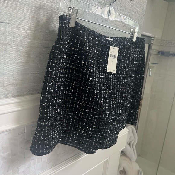NWT new 12 fits 10 Anthropologie Maeve tweed skort shorts skirt black white - Picture 11 of 17